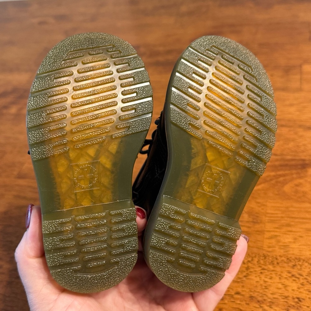 Dr. Martens Infant 1460 Softy T Leather Lace Up Boots Black Kids Lace-Up Boots 6 - Picture 8 of 12